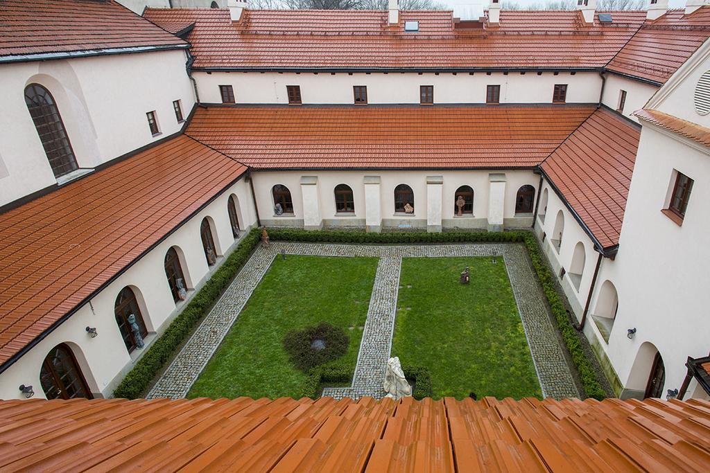 Hotel Sw. Norberta Nowe Brzesko Экстерьер фото